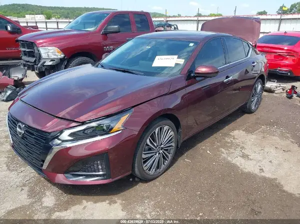 1N4BL4EW2RN359991 2024 NISSAN ALTIMA - Image 2