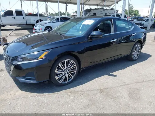 1N4BL4EW2RN368951 2024 NISSAN ALTIMA - Image 2