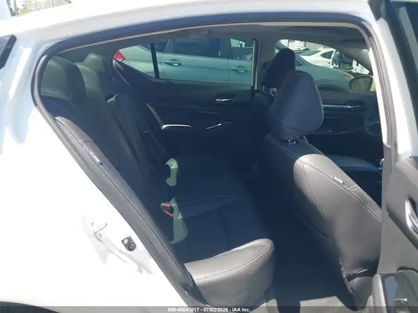 1N4BL4EW2RN389699 2024 NISSAN ALTIMA - Image 8