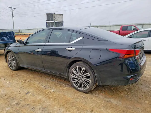 1N4BL4EW2RN390738 2024 NISSAN ALTIMA - Image 2