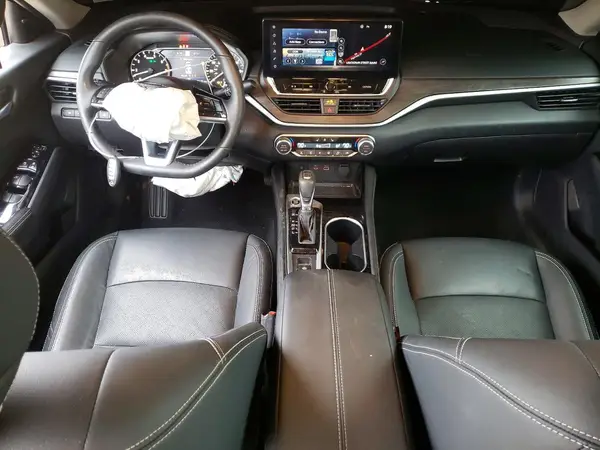 1N4BL4EW2RN390738 2024 NISSAN ALTIMA - Image 8