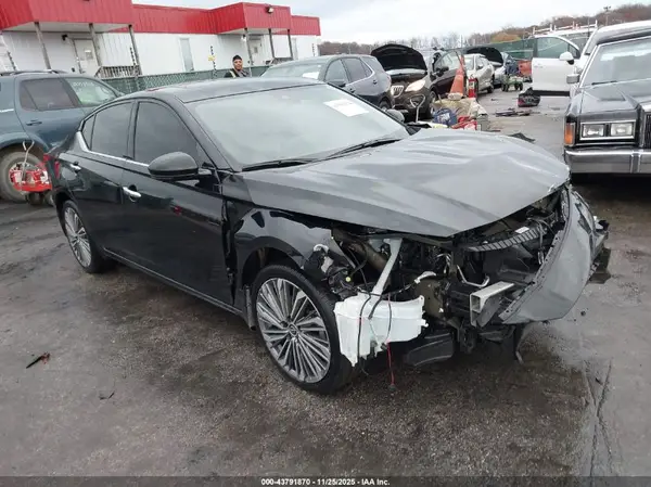 1N4BL4EW2RN426685 2024 NISSAN ALTIMA - Image 1