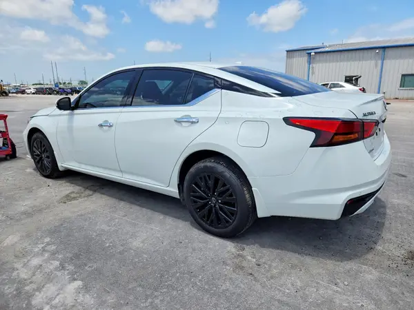 1N4BL4EW2SN406491 2025 NISSAN ALTIMA - Image 2