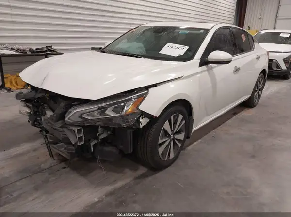 1N4BL4EW3KC198164 2019 NISSAN ALTIMA - Image 2