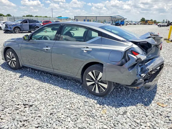 1N4BL4EW3KC247590 2019 NISSAN ALTIMA - Image 2