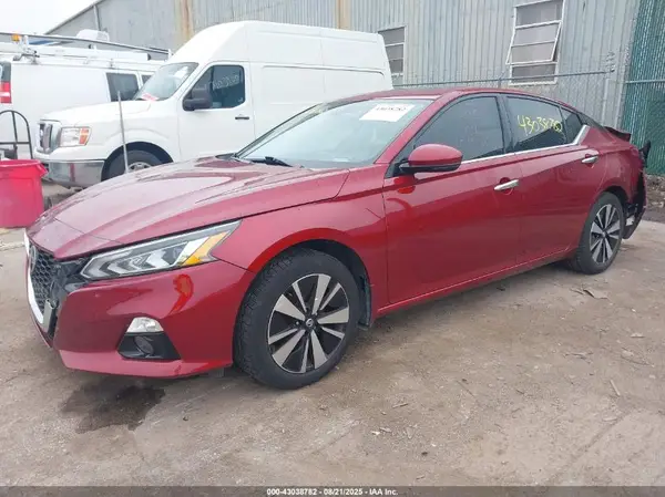 1N4BL4EW3LN306921 2020 NISSAN ALTIMA - Image 2