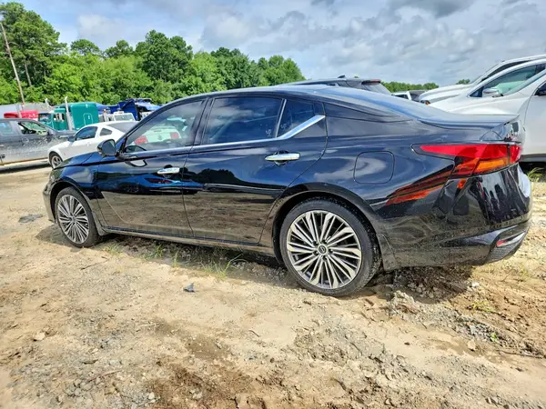 1N4BL4EW3PN317083 2023 NISSAN ALTIMA - Image 2