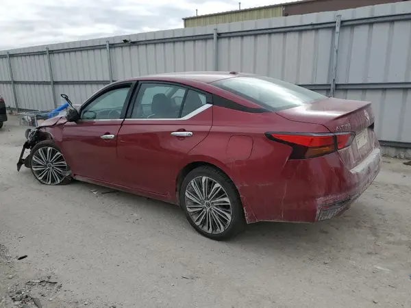 1N4BL4EW3PN332800 2023 NISSAN ALTIMA - Image 2
