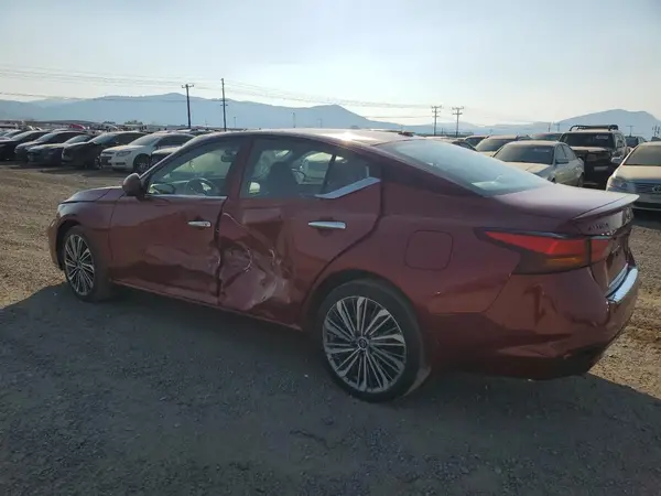 1N4BL4EW3PN387053 2023 NISSAN ALTIMA - Image 2