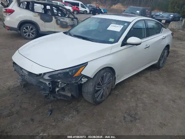 1N4BL4EW3RN304224 2024 NISSAN ALTIMA - Image 2
