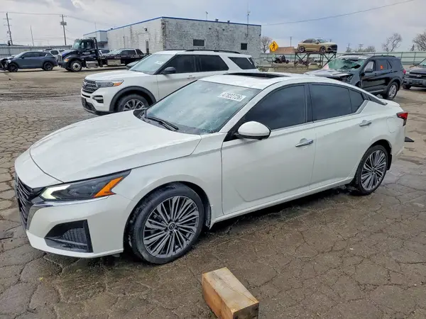 1N4BL4EW3RN360471 2024 NISSAN ALTIMA - Image 1