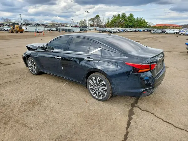 1N4BL4EW3RN371356 2024 NISSAN ALTIMA - Image 2