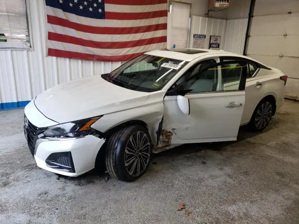 1N4BL4EW3SN308652 2025 NISSAN ALTIMA - Image 1