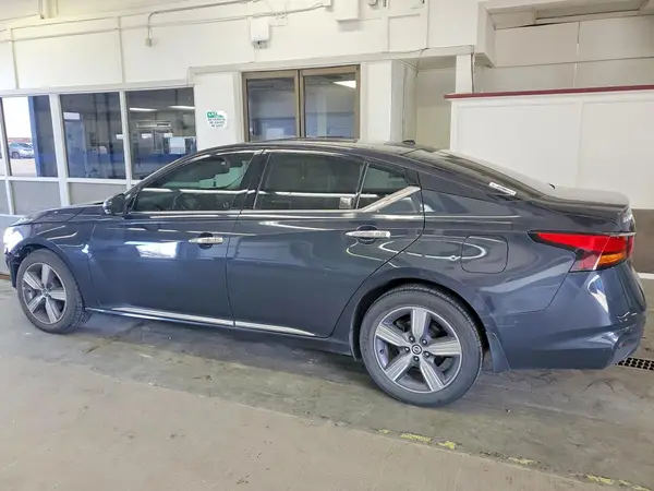 1N4BL4EW4KC172995 2019 NISSAN ALTIMA - Image 2