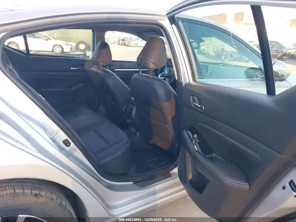 1N4BL4EW4LC120302 2020 NISSAN ALTIMA - Image 8