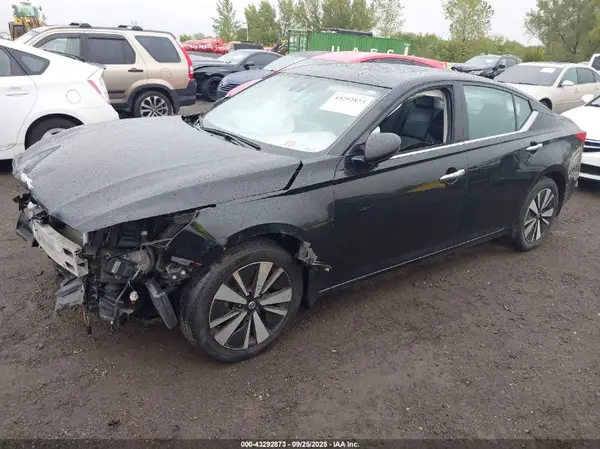 1N4BL4EW4LC148648 2020 NISSAN ALTIMA - Image 2