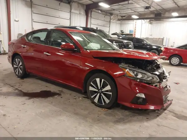 1N4BL4EW4MN311708 2021 NISSAN ALTIMA - Image 1