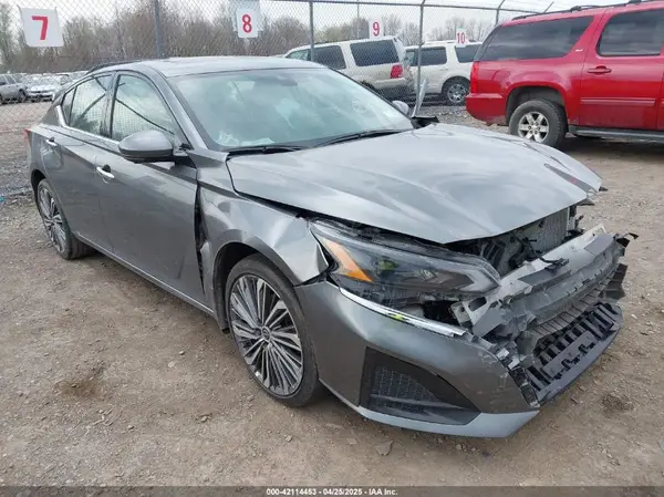 1N4BL4EW4PN325953 2023 NISSAN ALTIMA - Image 1