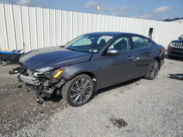 1N4BL4EW4PN389295 2023 NISSAN ALTIMA - Image 1