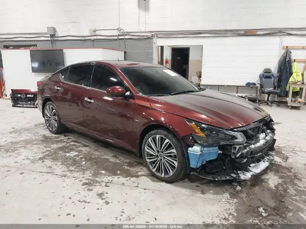 1N4BL4EW4RN311893 2024 NISSAN ALTIMA - Image 1