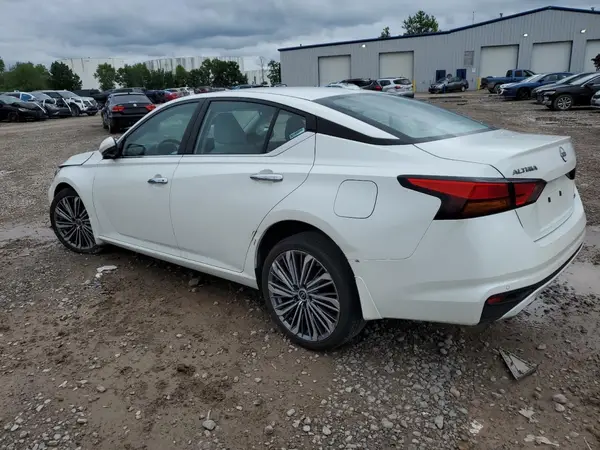 1N4BL4EW4RN328855 2024 NISSAN ALTIMA - Image 2