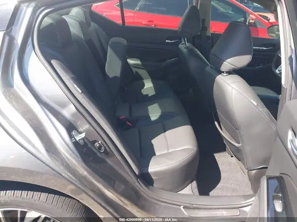1N4BL4EW4RN329696 2024 NISSAN ALTIMA - Image 8