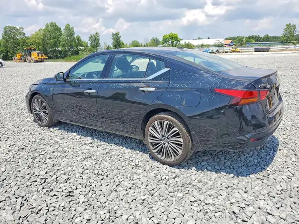 1N4BL4EW4RN383290 2024 NISSAN ALTIMA - Image 2