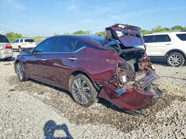 1N4BL4EW4RN383502 2024 NISSAN ALTIMA - Image 2