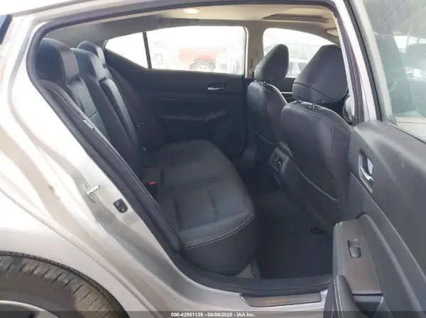 1N4BL4EW5KC131260 2019 NISSAN ALTIMA - Image 8