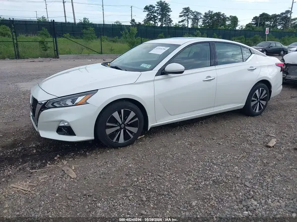 1N4BL4EW5KC152724 2019 NISSAN ALTIMA - Image 2