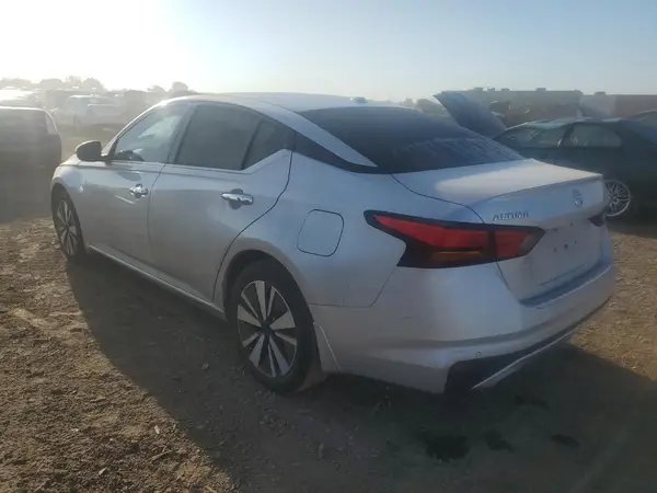 1N4BL4EW5KC156546 2019 NISSAN ALTIMA - Image 2