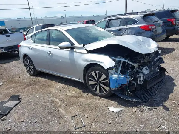 1N4BL4EW5KC172679 2019 NISSAN ALTIMA - Image 1