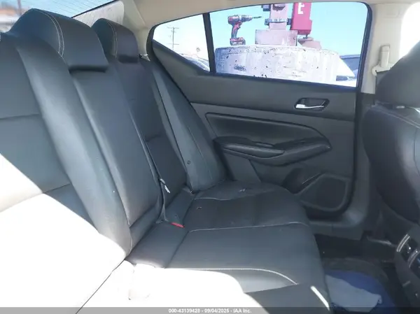 1N4BL4EW5KN301217 2019 NISSAN ALTIMA - Image 8