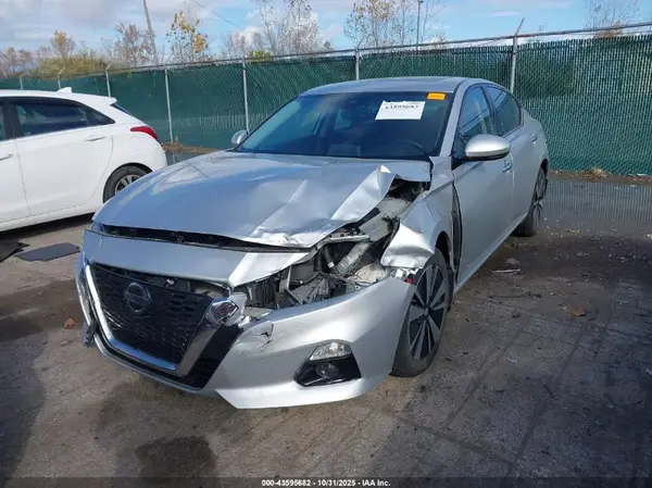 1N4BL4EW5LC262755 2020 NISSAN ALTIMA - Image 2