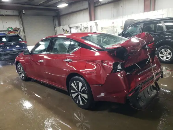1N4BL4EW5NN401113 2022 NISSAN ALTIMA - Image 2