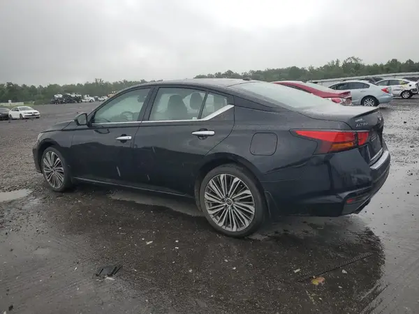 1N4BL4EW5PN325413 2023 NISSAN ALTIMA - Image 2