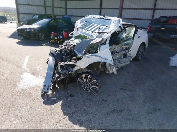 1N4BL4EW5SN414486 2025 NISSAN ALTIMA - Image 2