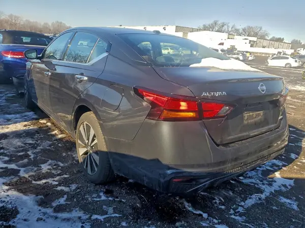 1N4BL4EW6KC213756 2019 NISSAN ALTIMA - Image 2