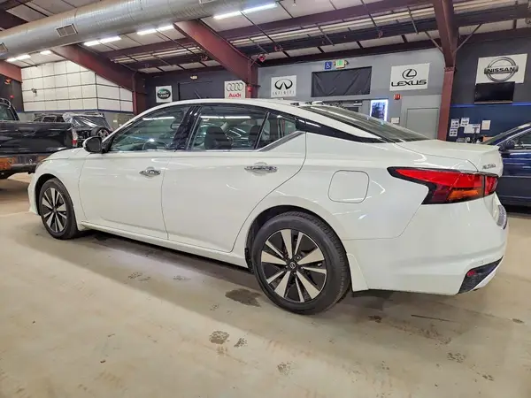 1N4BL4EW6KC220724 2019 NISSAN ALTIMA - Image 2