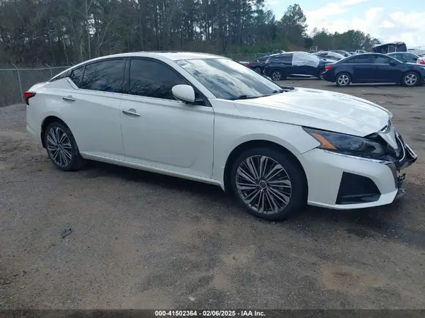 1N4BL4EW6PN349560 2023 NISSAN ALTIMA - Image 1