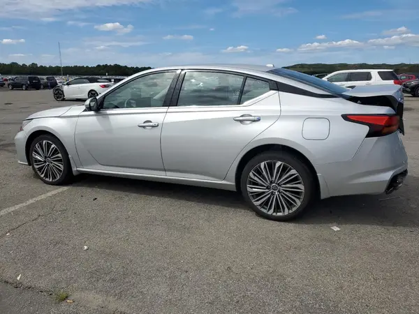 1N4BL4EW6PN361384 2023 NISSAN ALTIMA - Image 2