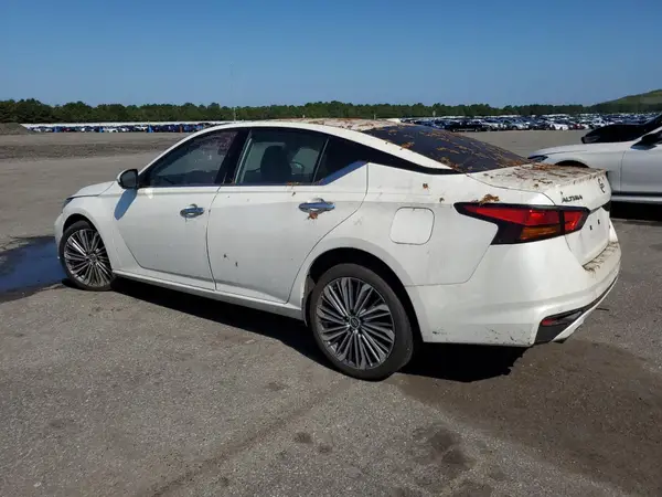 1N4BL4EW6RN301432 2024 NISSAN ALTIMA - Image 2