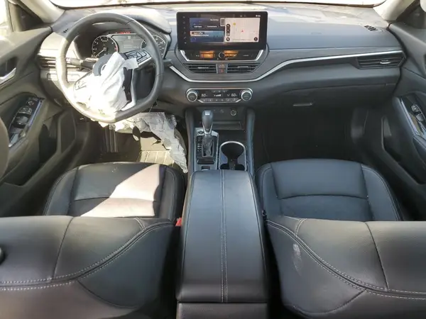 1N4BL4EW6RN301432 2024 NISSAN ALTIMA - Image 8