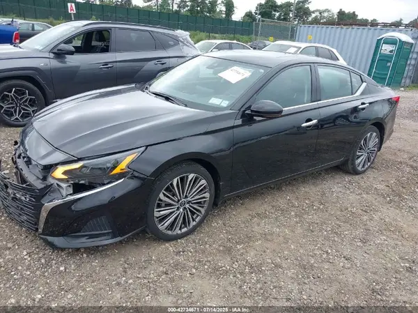 1N4BL4EW6RN314214 2024 NISSAN ALTIMA - Image 2
