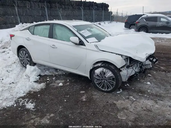 1N4BL4EW6RN424759 2024 NISSAN ALTIMA - Image 1