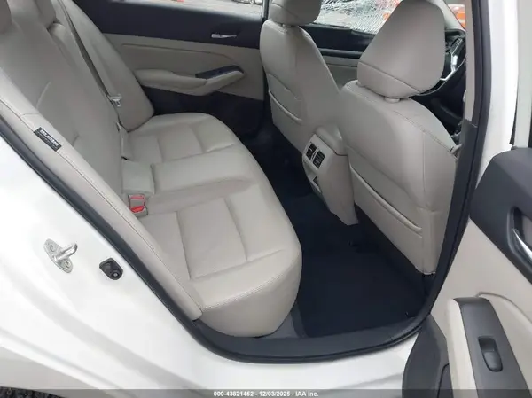 1N4BL4EW7KC146780 2019 NISSAN ALTIMA - Image 8