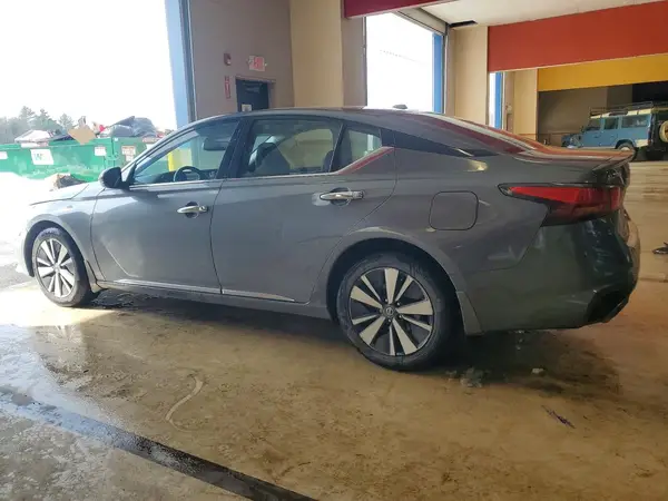 1N4BL4EW7KC174384 2019 NISSAN ALTIMA - Image 2
