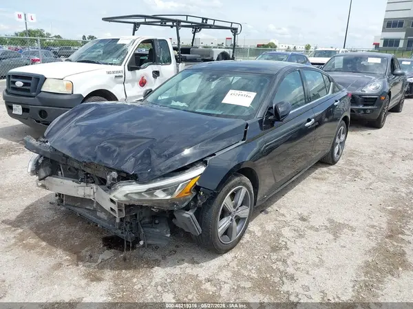 1N4BL4EW7KC246877 2019 NISSAN ALTIMA - Image 2