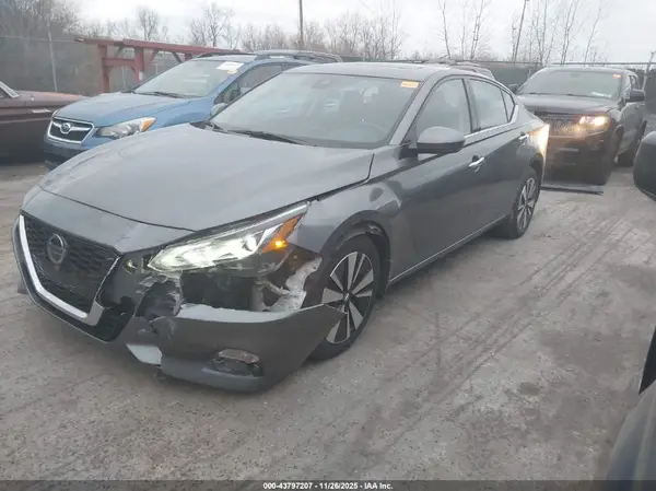 1N4BL4EW7MN377251 2021 NISSAN ALTIMA - Image 2