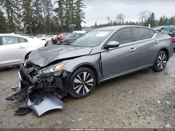 1N4BL4EW7NN416681 2022 NISSAN ALTIMA - Image 2